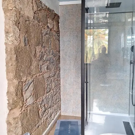 La Bodega. Tatil Evi